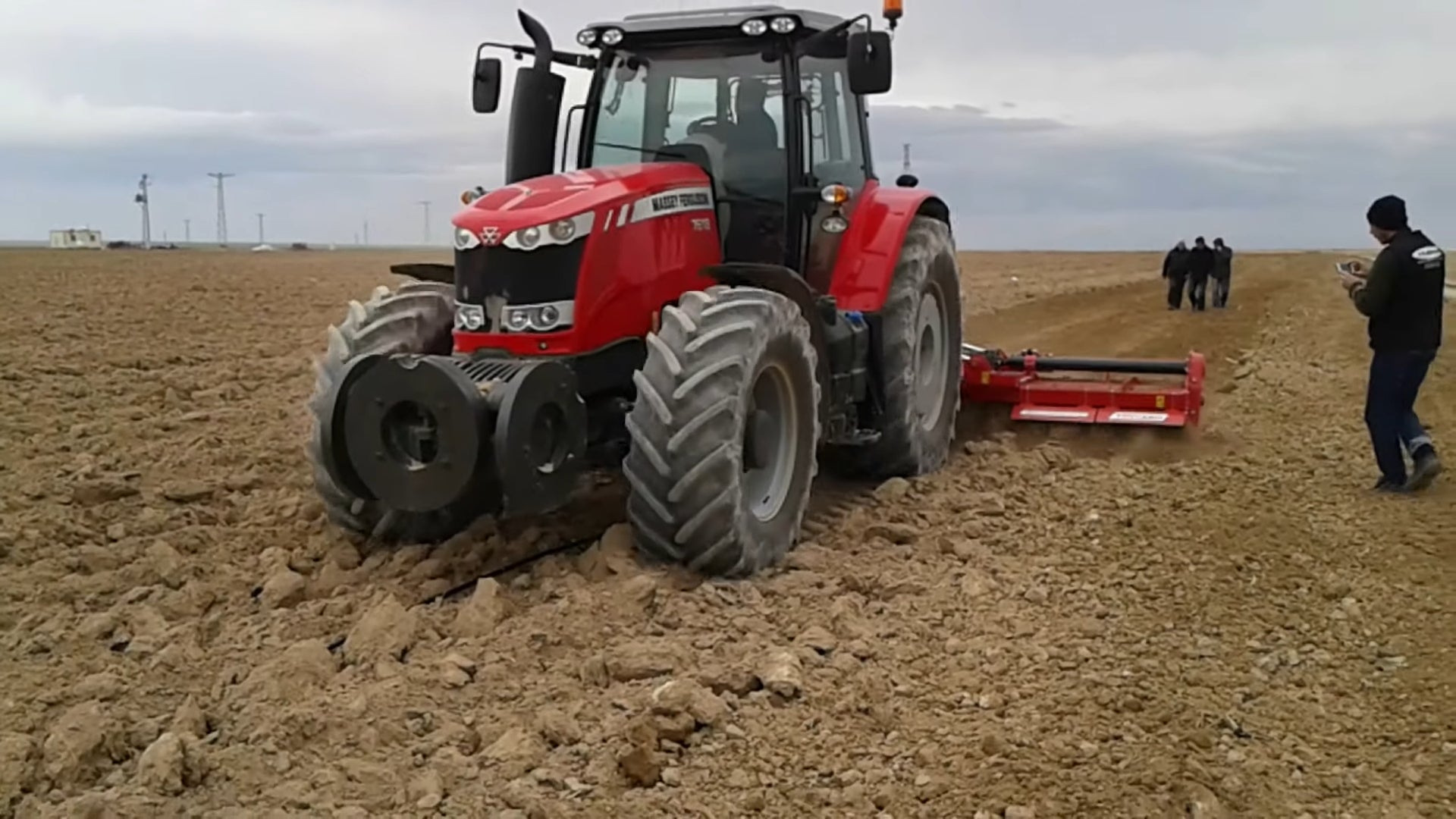 TOSCANO | Folding Rotary Tiller | Model 5300 & 5800 | Work Width 17 To 18.7 Feet | HorsePower 180-300 HP | For Tractor