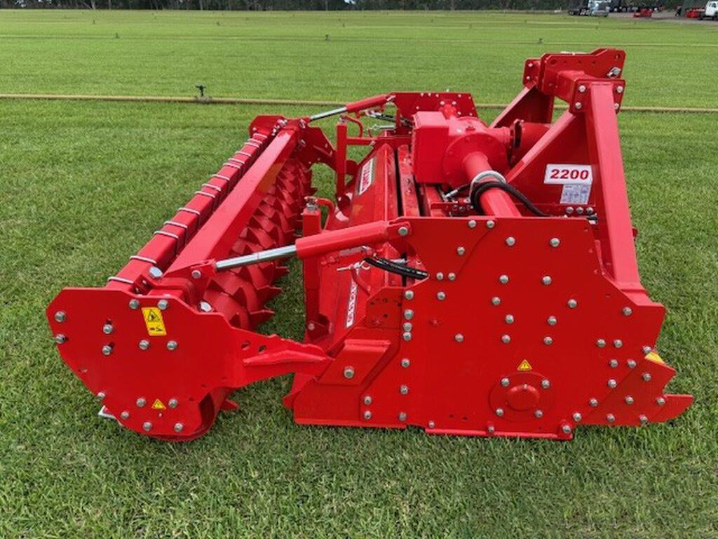 TOSCANO | Stoneburier Rotary Tiller | Model 2200, 2650, 2850, 3100, & 3500 | Work Width 7.05 To 11.22 Feet | HorsePower 80-200 HP | For Tractor